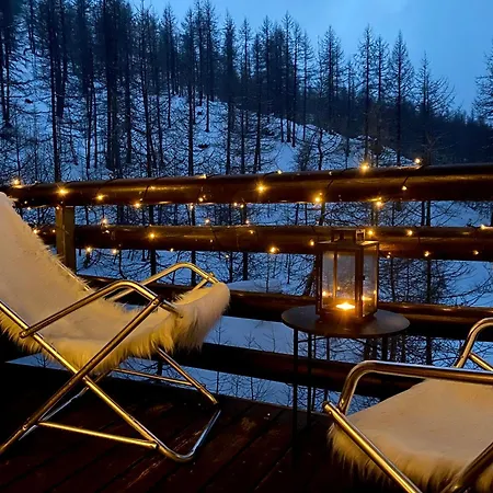 Charlotte 33 * Breuil-Cervinia